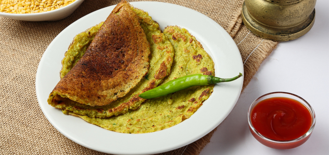 Sprouted Moong Dal Cheela